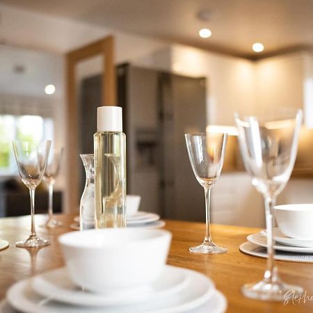 The Lookout, Modern Home From Home, Sleeps 5, With Private Parking & Outside Terrace St Ives Exteriör bild