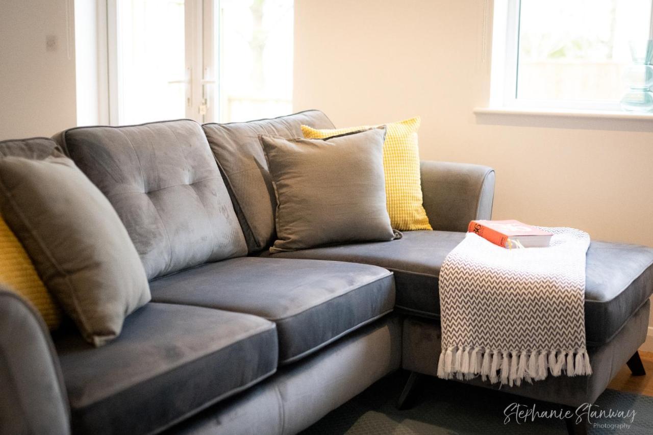 The Lookout, Modern Home From Home, Sleeps 5, With Private Parking & Outside Terrace St Ives Exteriör bild