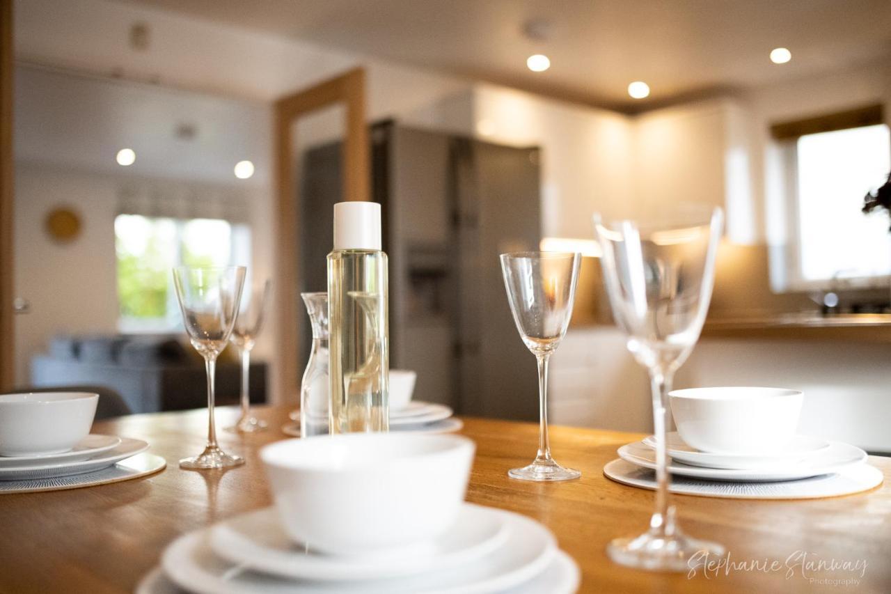 The Lookout, Modern Home From Home, Sleeps 5, With Private Parking & Outside Terrace St Ives Exteriör bild