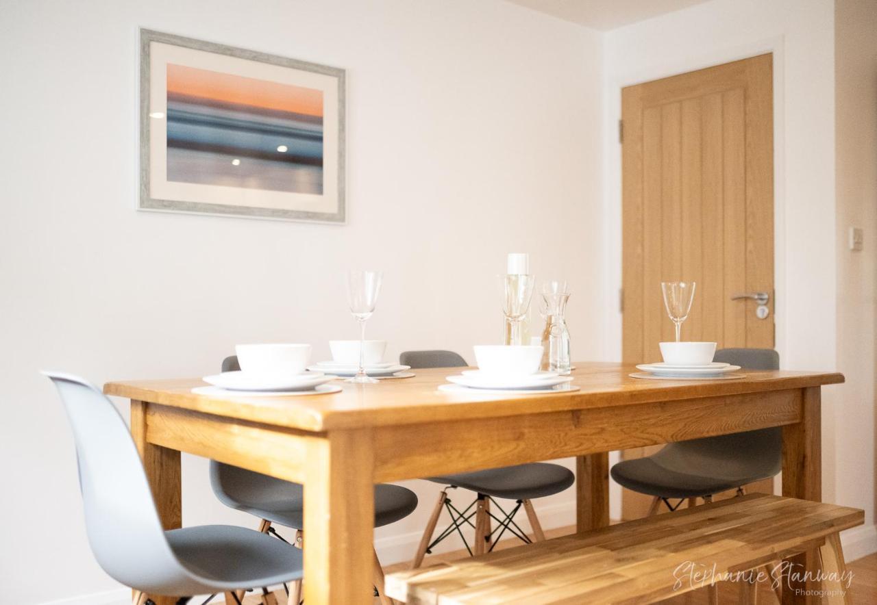The Lookout, Modern Home From Home, Sleeps 5, With Private Parking & Outside Terrace St Ives Exteriör bild